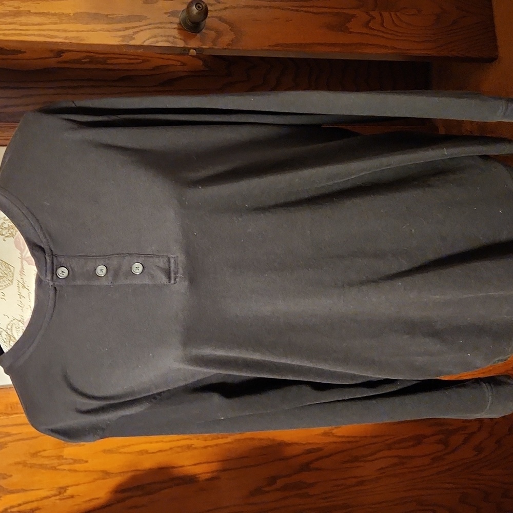 Long sleeve T shirt